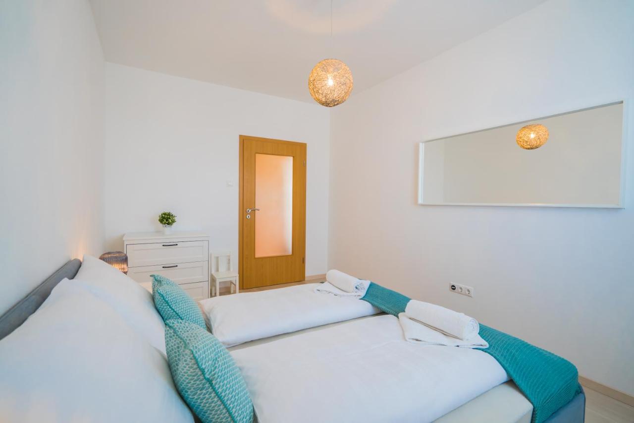 שיופוק Myflat Golden Coast Panorama Apartment מראה חיצוני תמונה