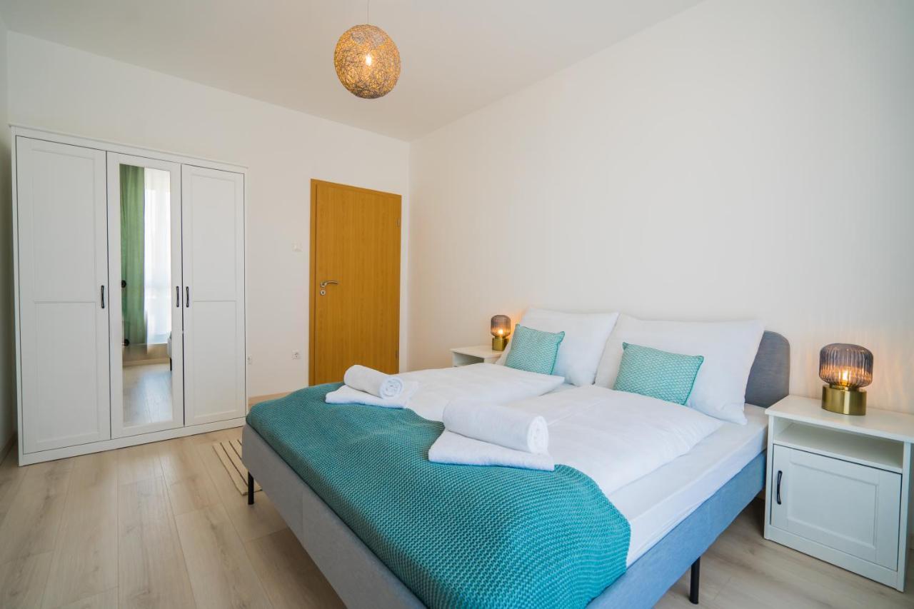 שיופוק Myflat Golden Coast Panorama Apartment מראה חיצוני תמונה