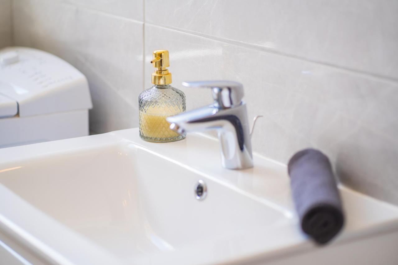 שיופוק Myflat Golden Coast Panorama Apartment מראה חיצוני תמונה