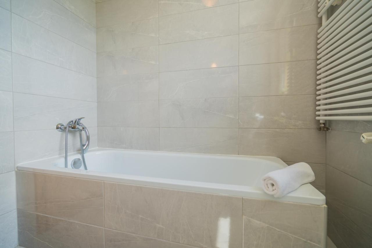 שיופוק Myflat Golden Coast Panorama Apartment מראה חיצוני תמונה